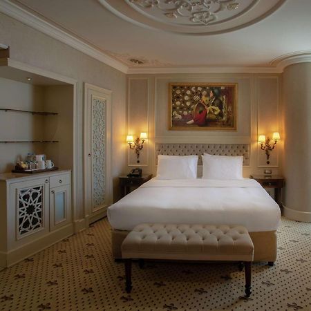 Doubletree By Hilton Gaziantep Hotell Exteriör bild