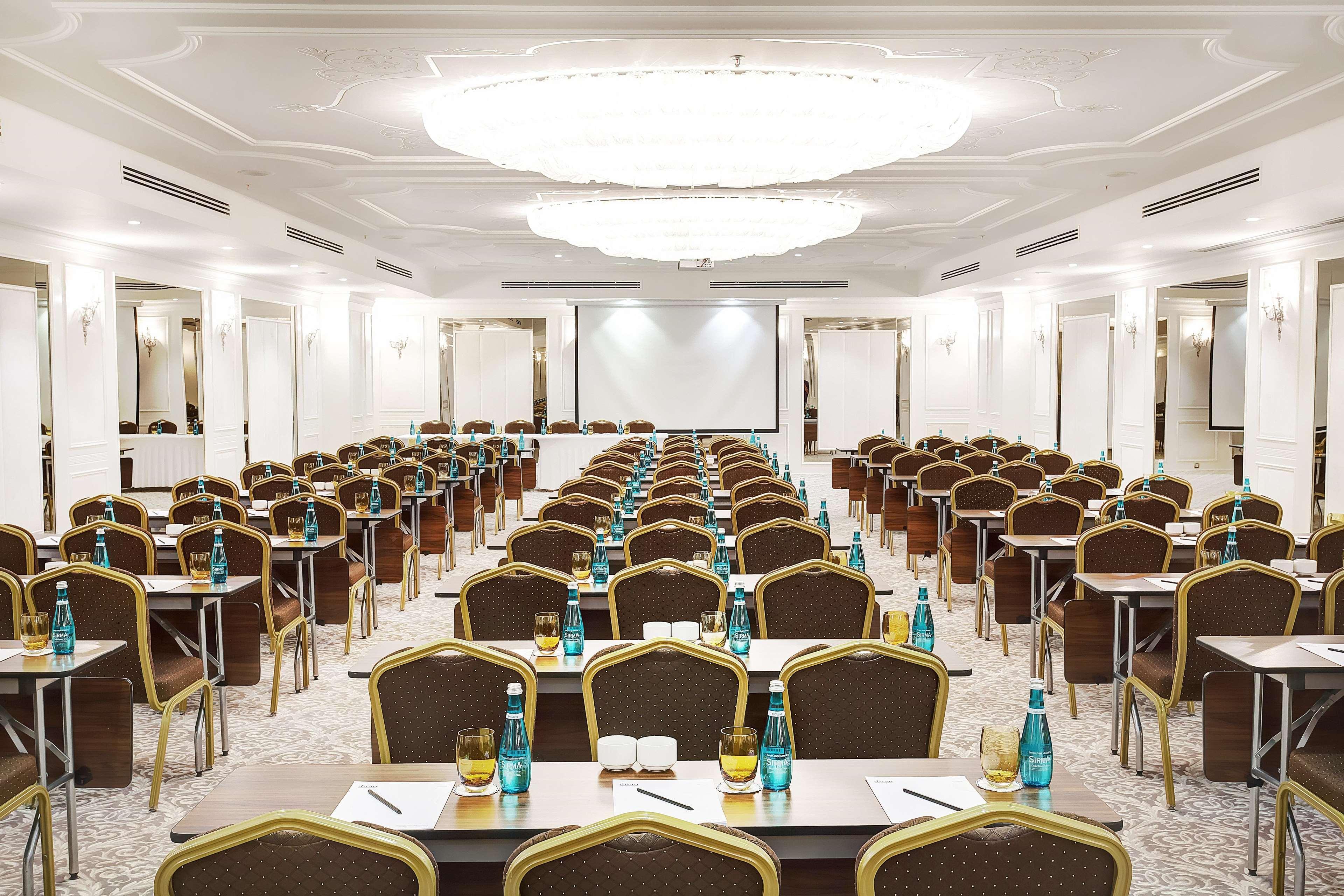 Doubletree By Hilton Gaziantep Hotell Exteriör bild
