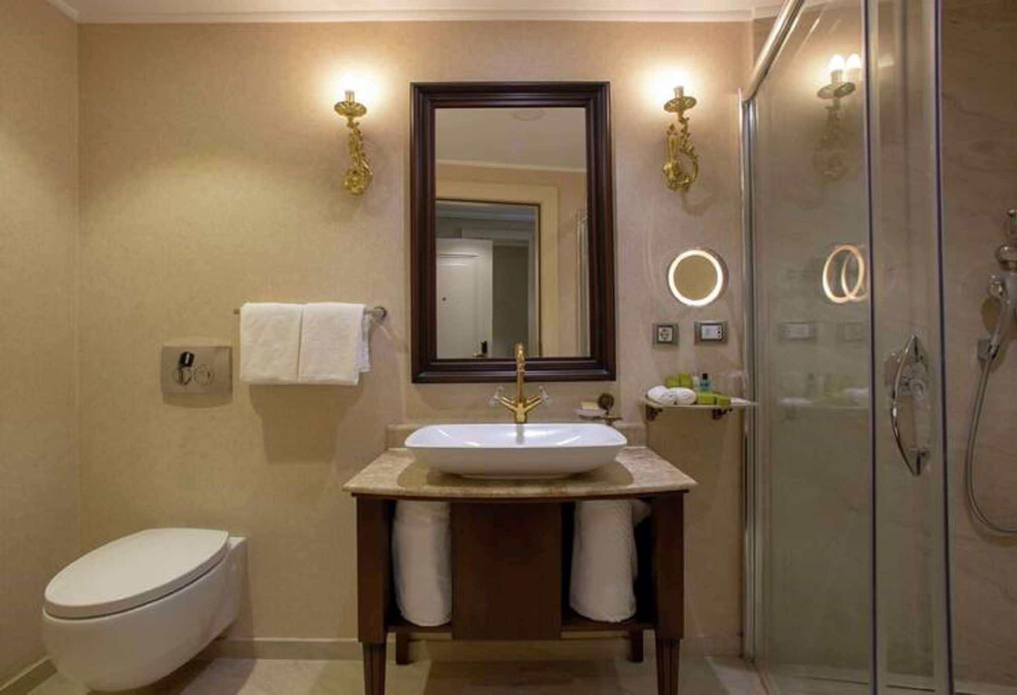 Doubletree By Hilton Gaziantep Hotell Exteriör bild